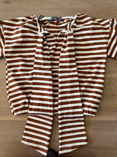 MAGLIA CON FIOCCO