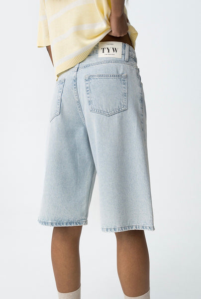 MAXI BERMUDA IN DENIM